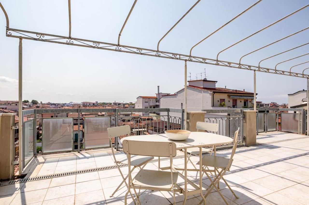 Attique With Terraces & Lovely Veranda *