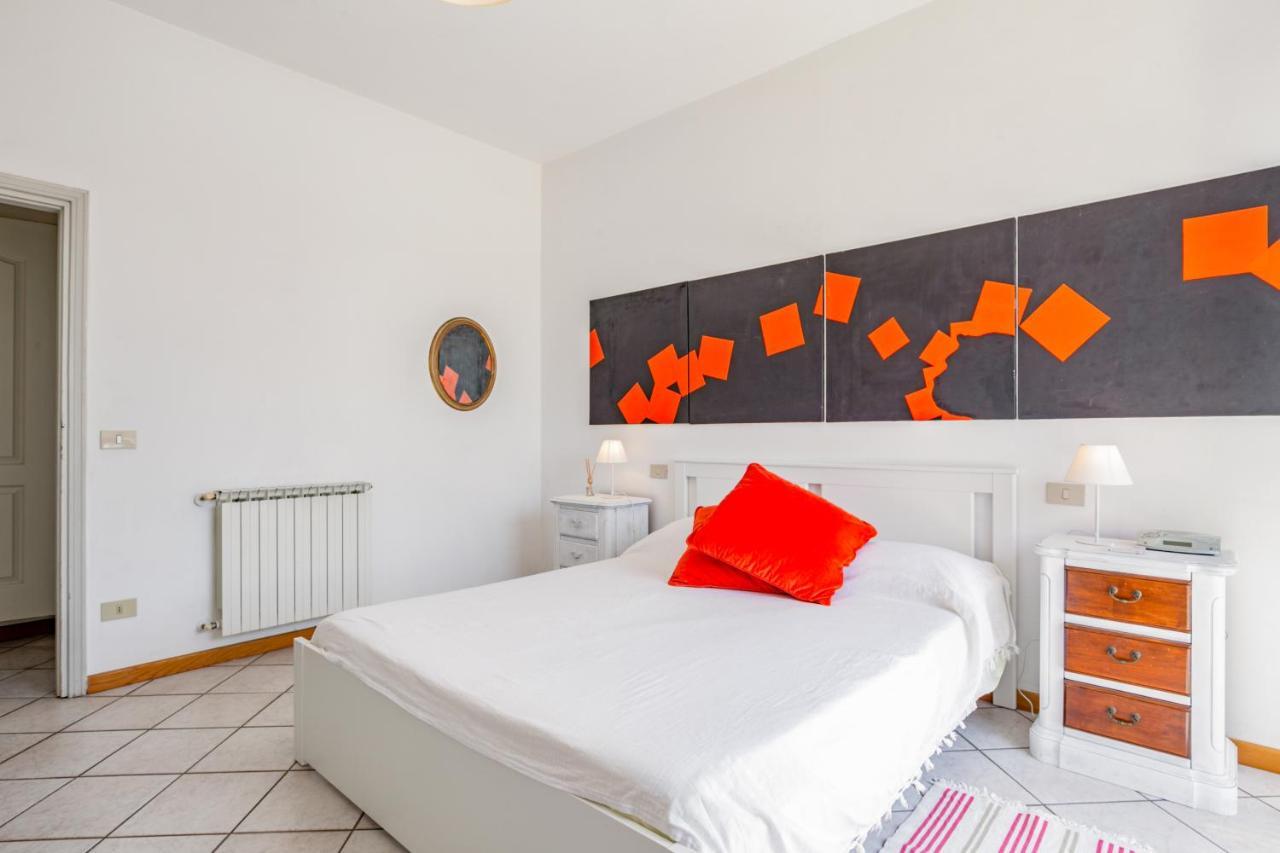 Attique With Terraces & Lovely Veranda Appartement Viareggio